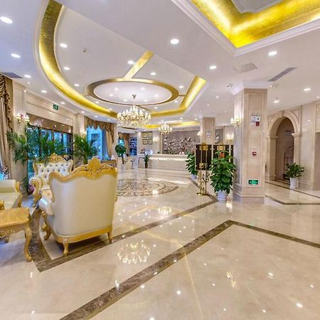 Vienna Hotel Guilin Airport Road Rongshan Buitenkant foto