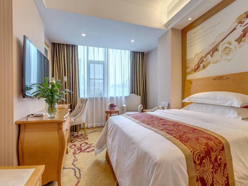 Vienna Hotel Guilin Airport Road Rongshan Buitenkant foto