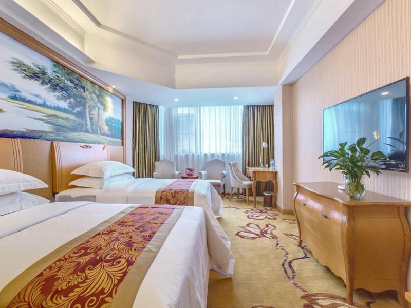 Vienna Hotel Guilin Airport Road Rongshan Buitenkant foto