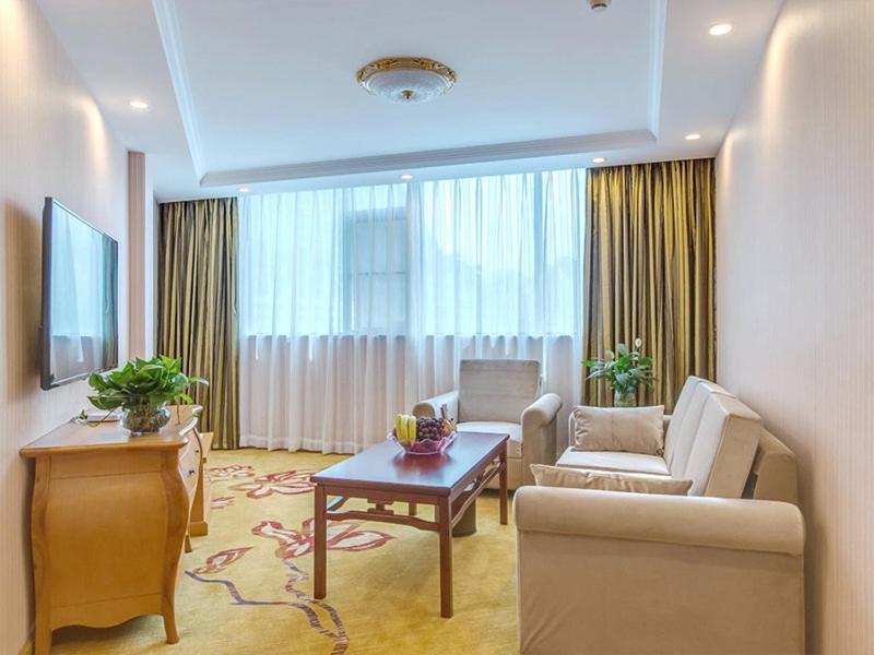 Vienna Hotel Guilin Airport Road Rongshan Buitenkant foto